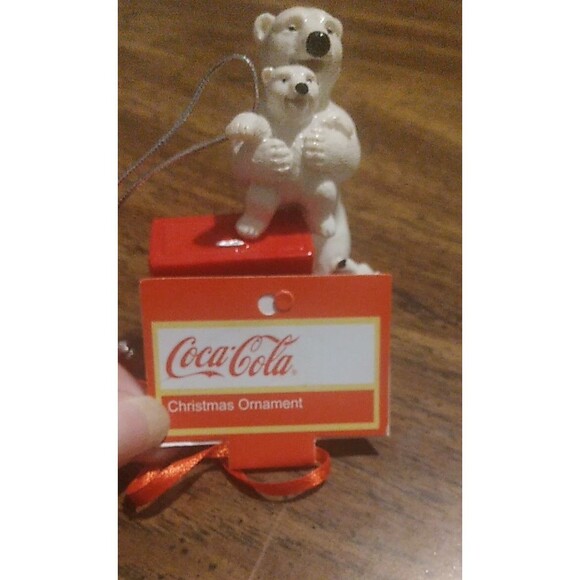 Drink Coca Cola Ice Cold Cooler Polar Papa Bear Cubs Christmas Tree Ornament 3" - Picture 3 of 4